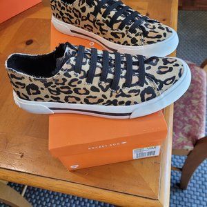 NIB Rocket Dog cheetah print